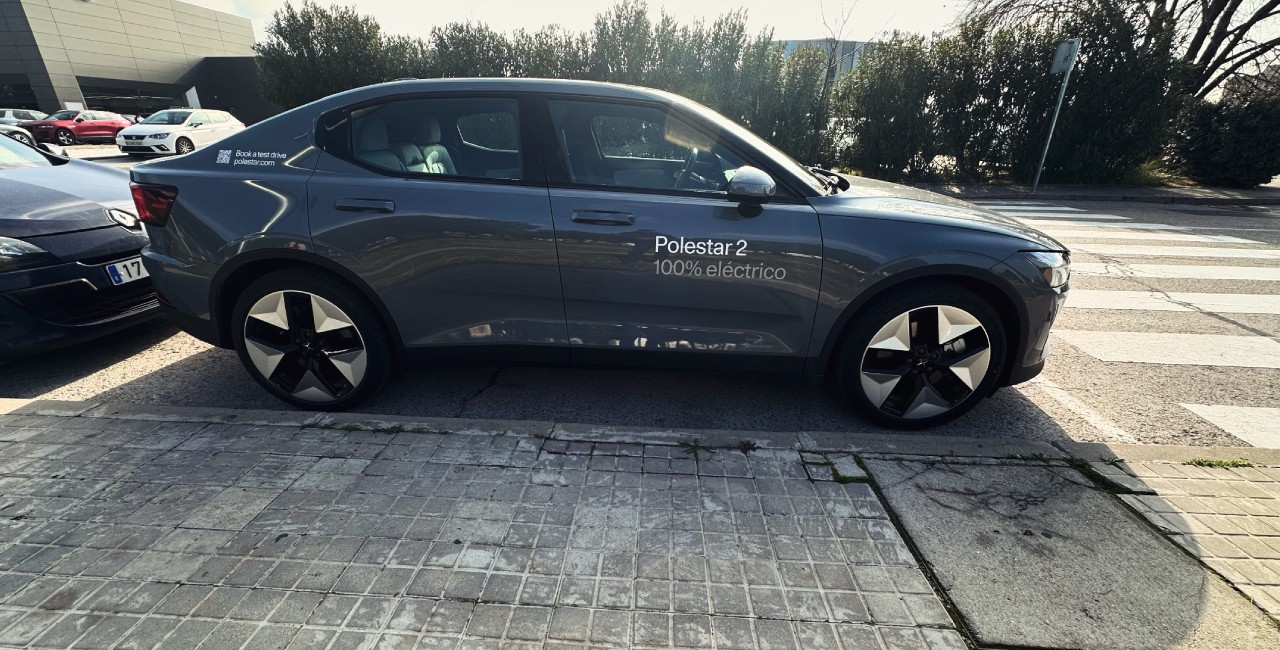 Aventura Eléctrica: De Madrid a Castellón en el Polestar 2