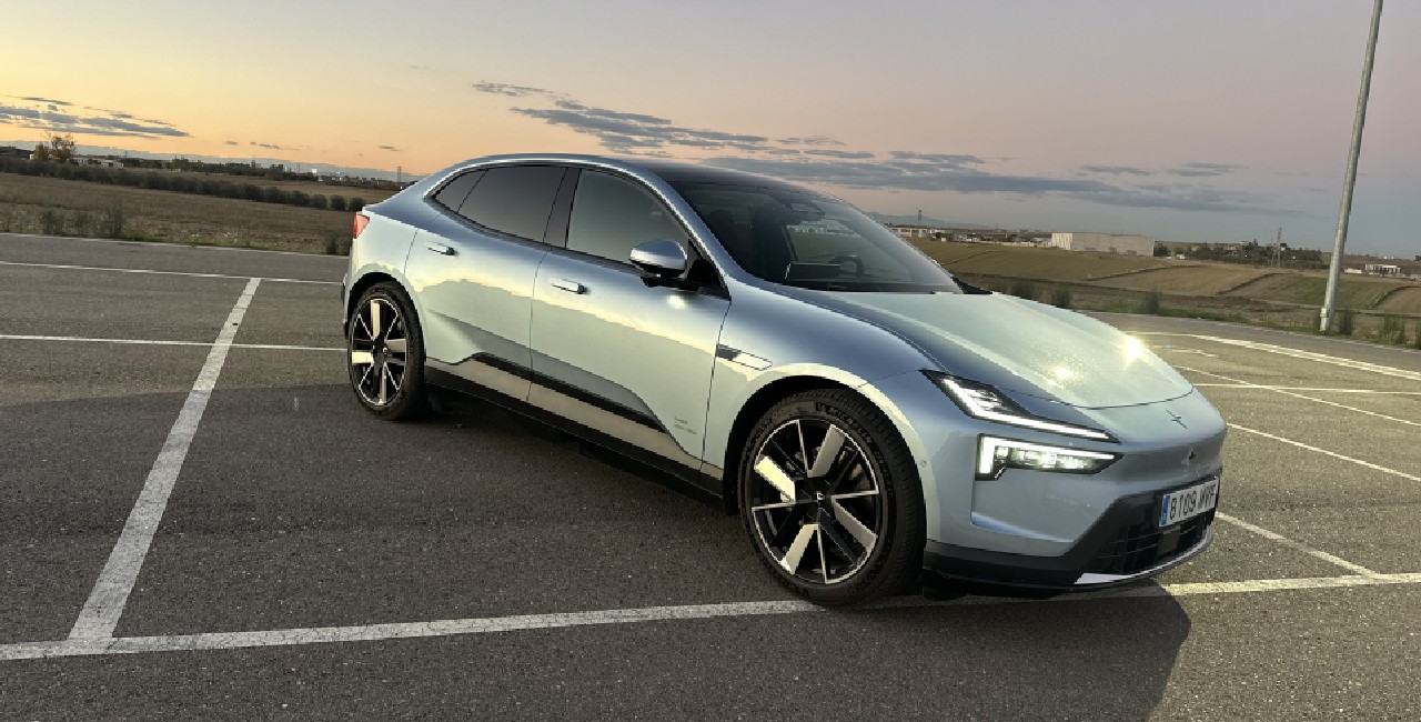 Prueba y Análisis del Polestar 4, el Mejor electrico del mercado con 620km de autonomía